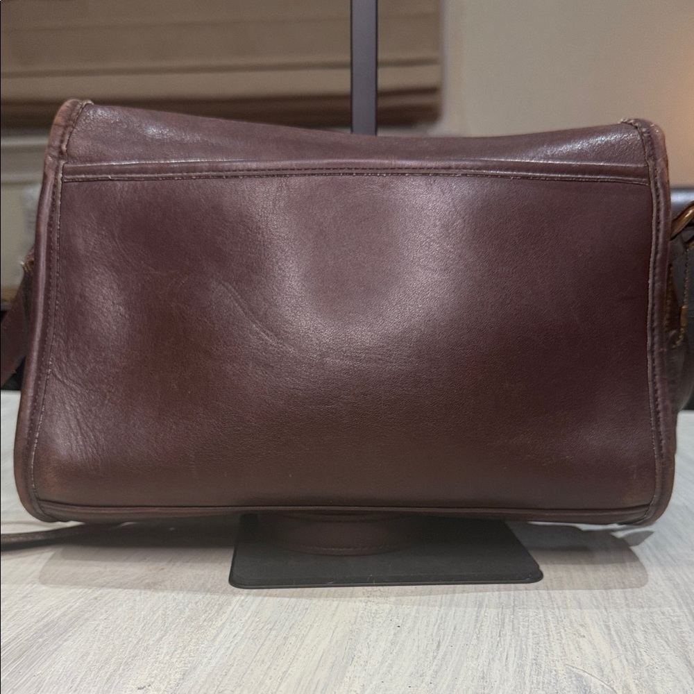 Vintage Coach Legacy Flap Brown Leather Crossbody Bag - Picture 3 of 11